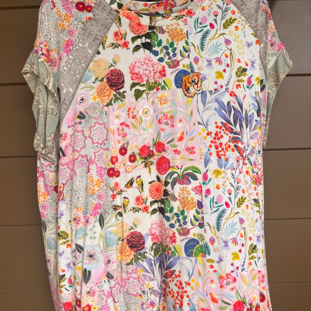 Johnny Was Bamboo Top - Picture 4 of 10